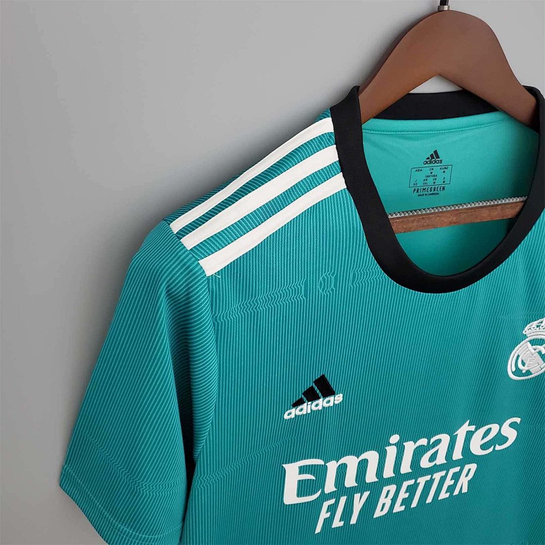 21-22 Real Madrid third away 5