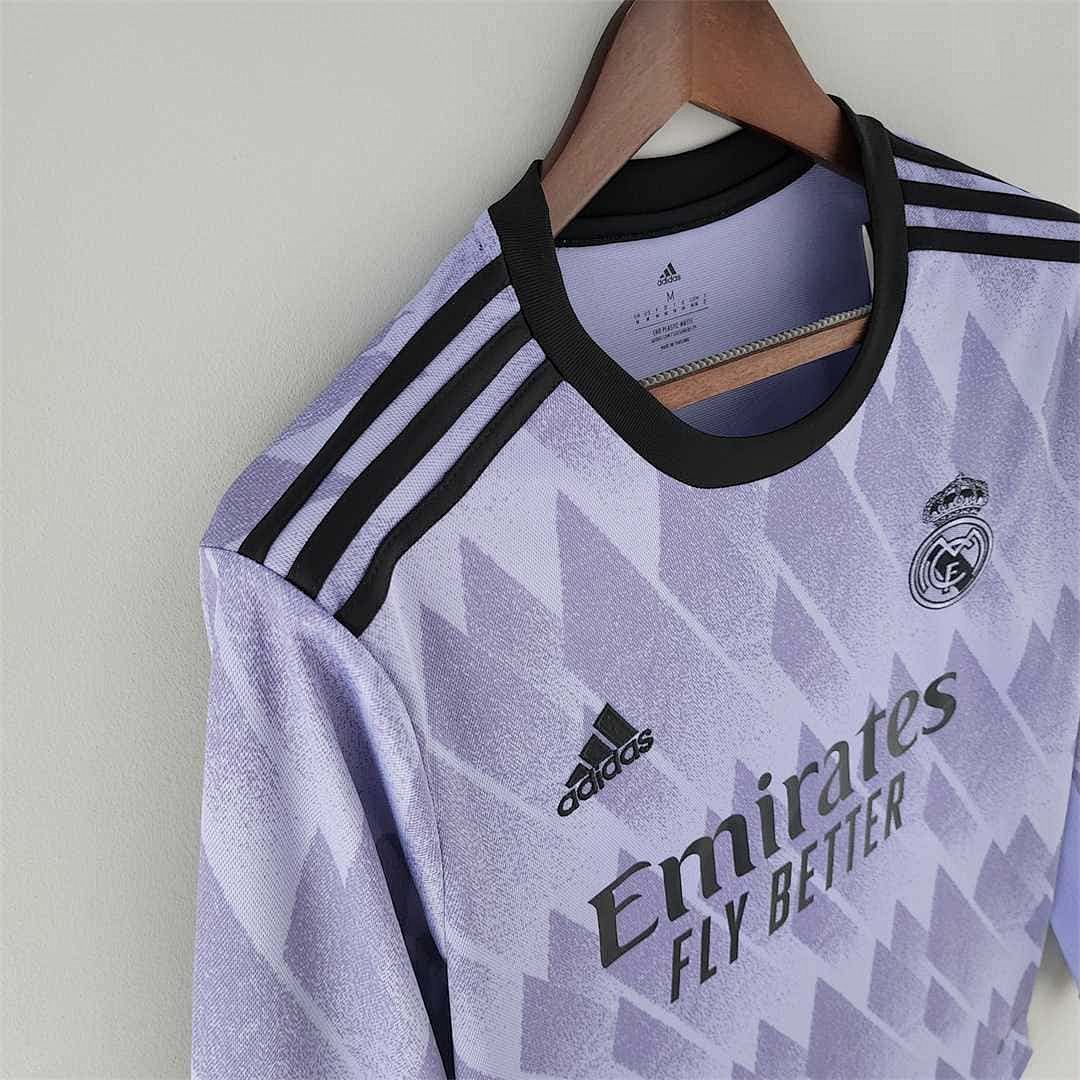 22-23 Real Madrid visitante manga larga 5