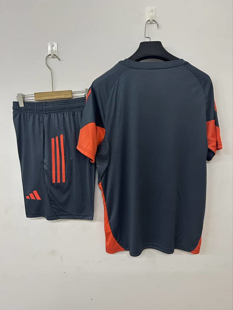 25_26 Bayern Munich training uniform black gray S-3XL 2