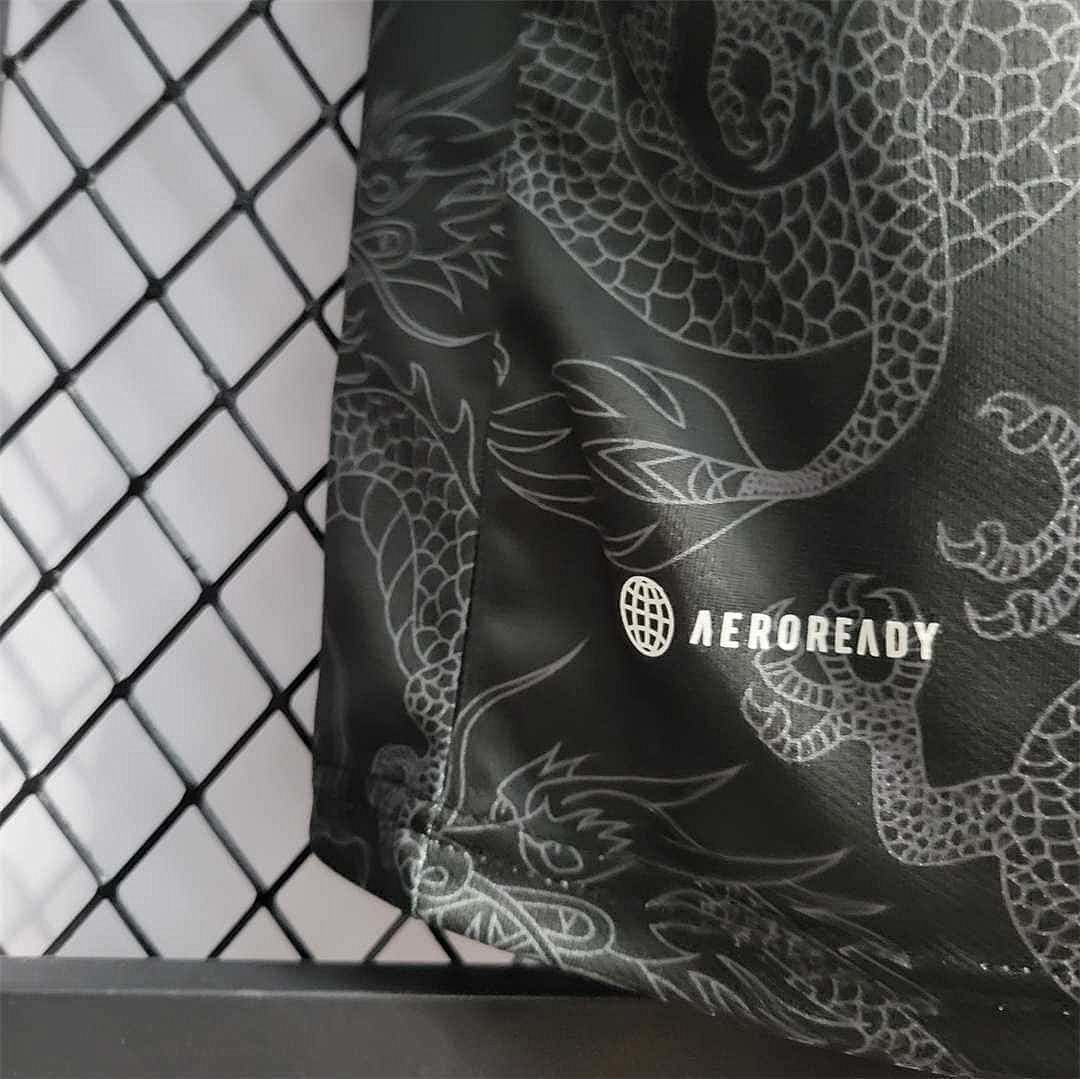 22-23 Real Madrid negro Dragon edición especial 5