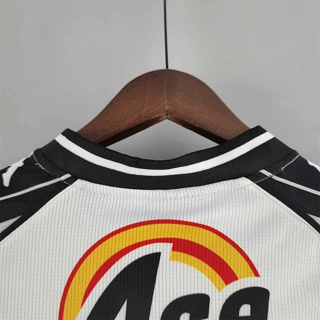 2000 Vasco da Gama white 10