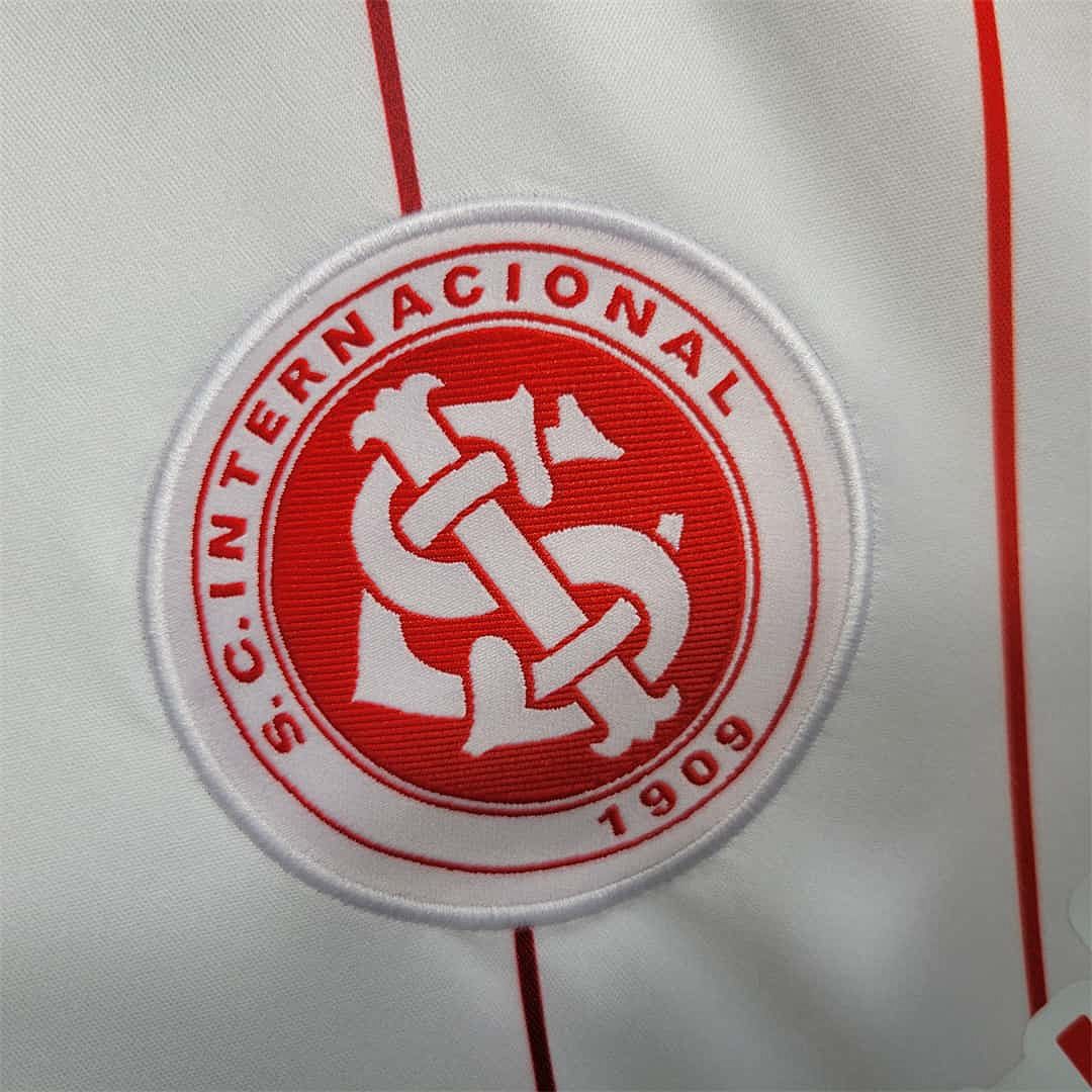 23-24 Internacional away 9