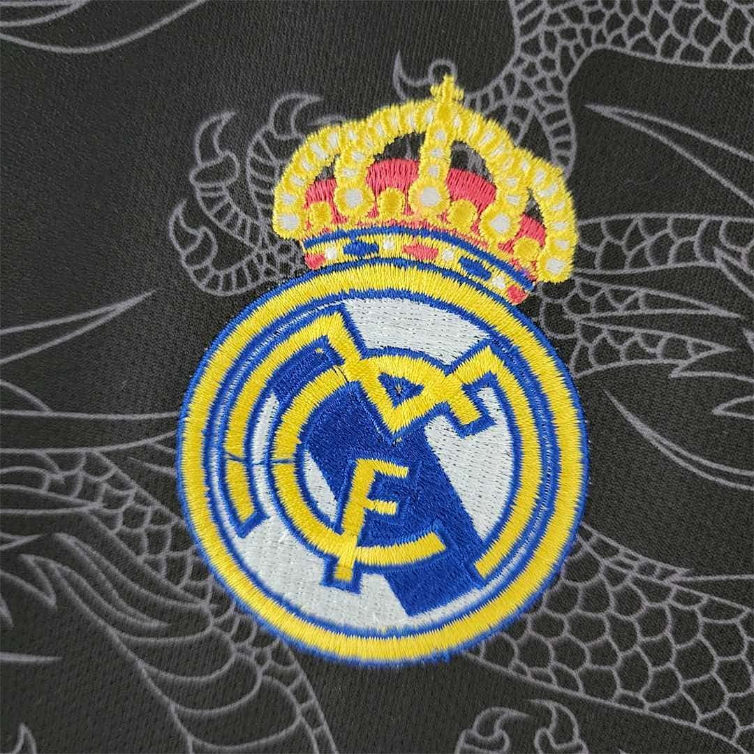 22-23 Real Madrid edición especial negro dragon 3