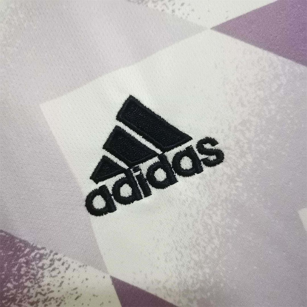 22-23 Real Madrid training suit 3