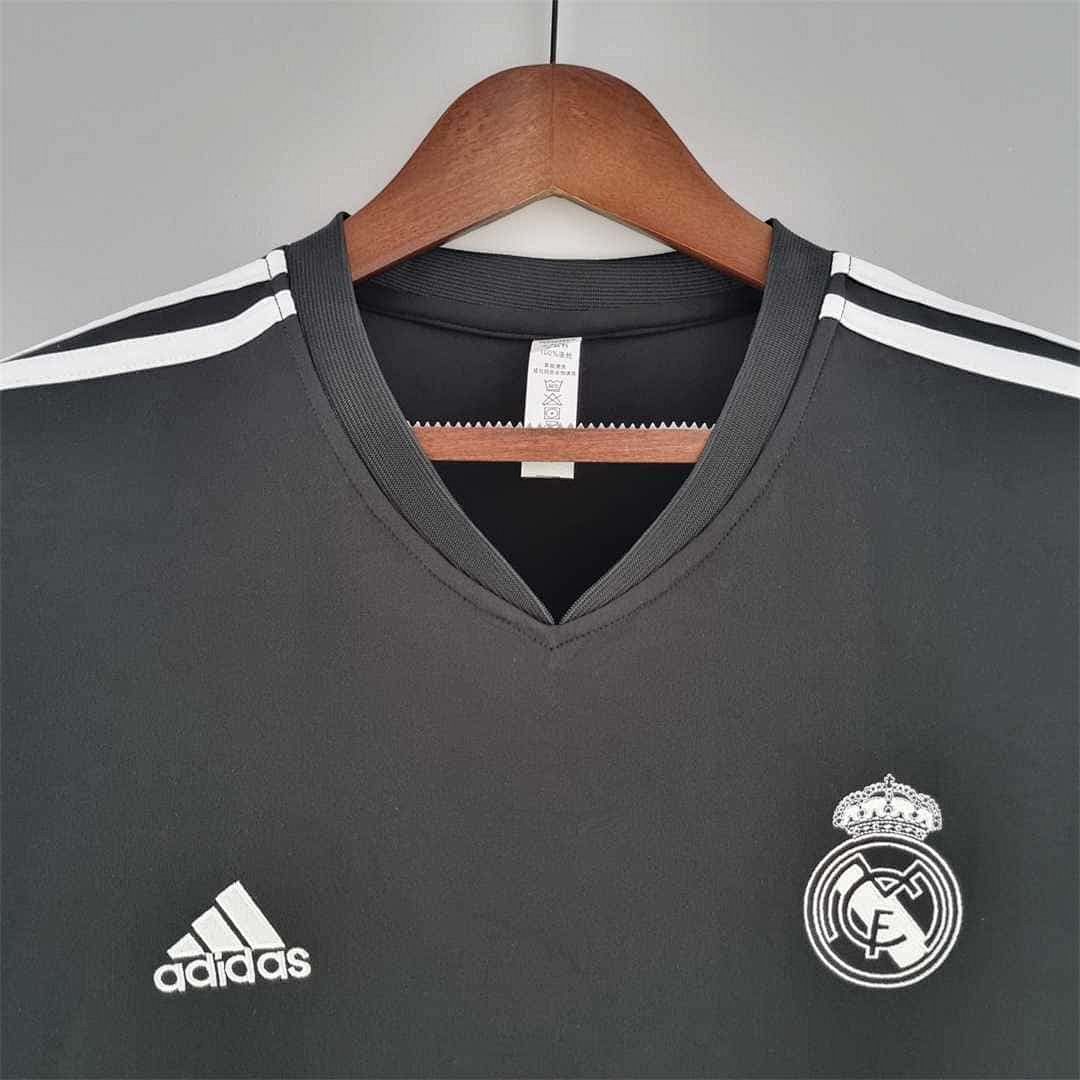 22-23 Real Madrid entrenamiento traje blackpurple border 2