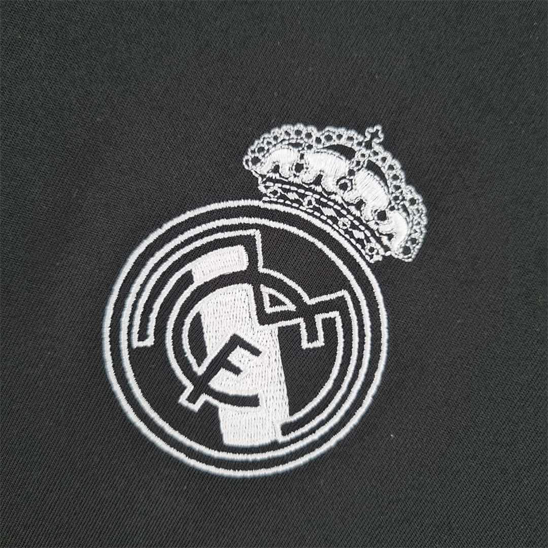22-23 Real Madrid entrenamiento traje blackpurple border 3