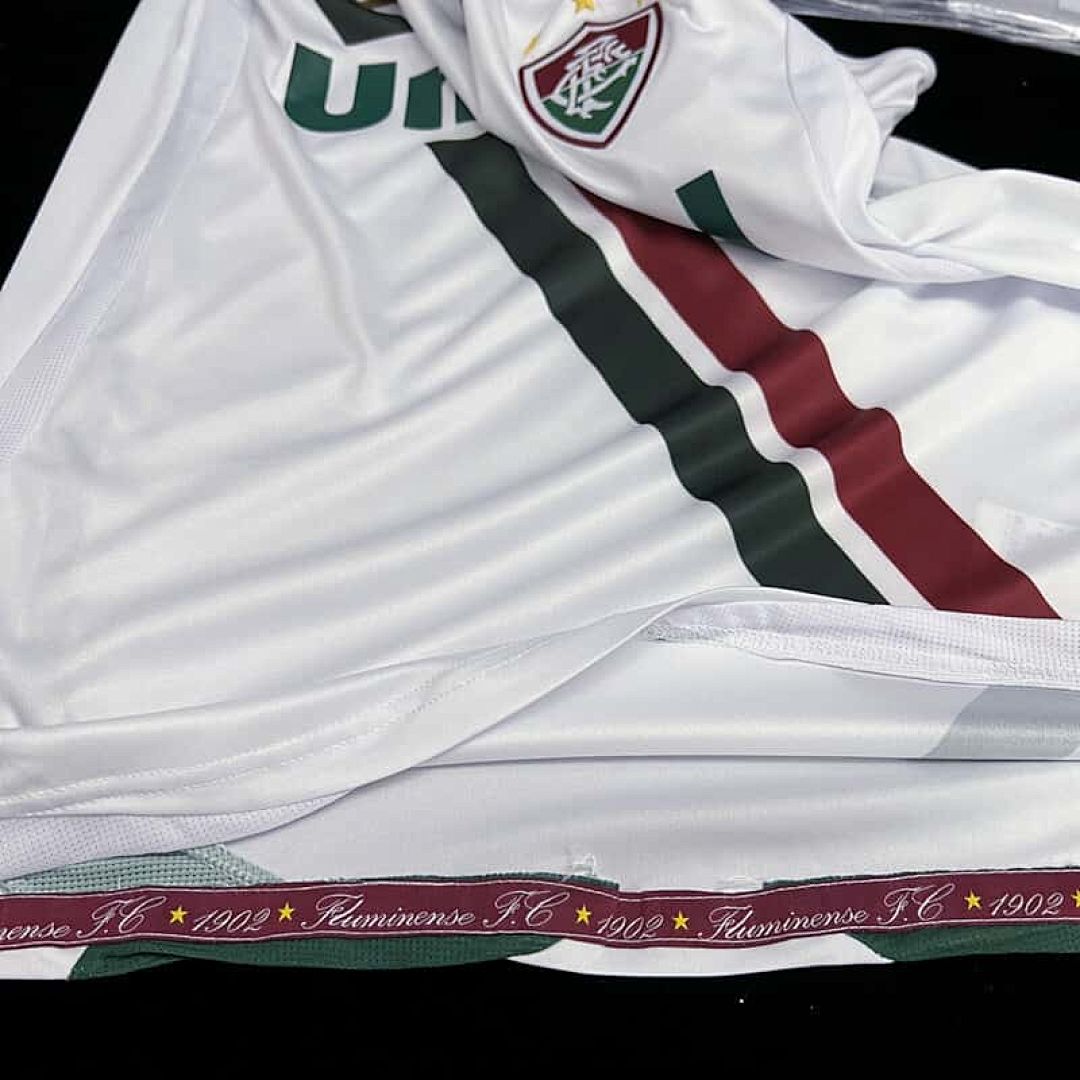 2010 Fluminense Away Retro Kit 7