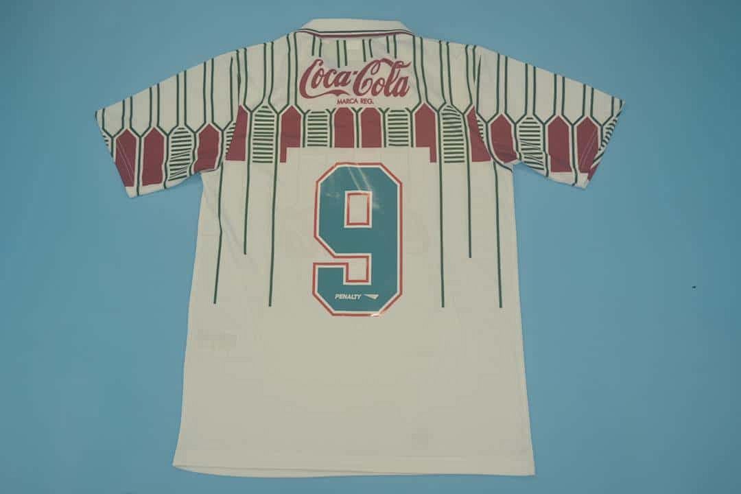 89-90 Fluminense away 9