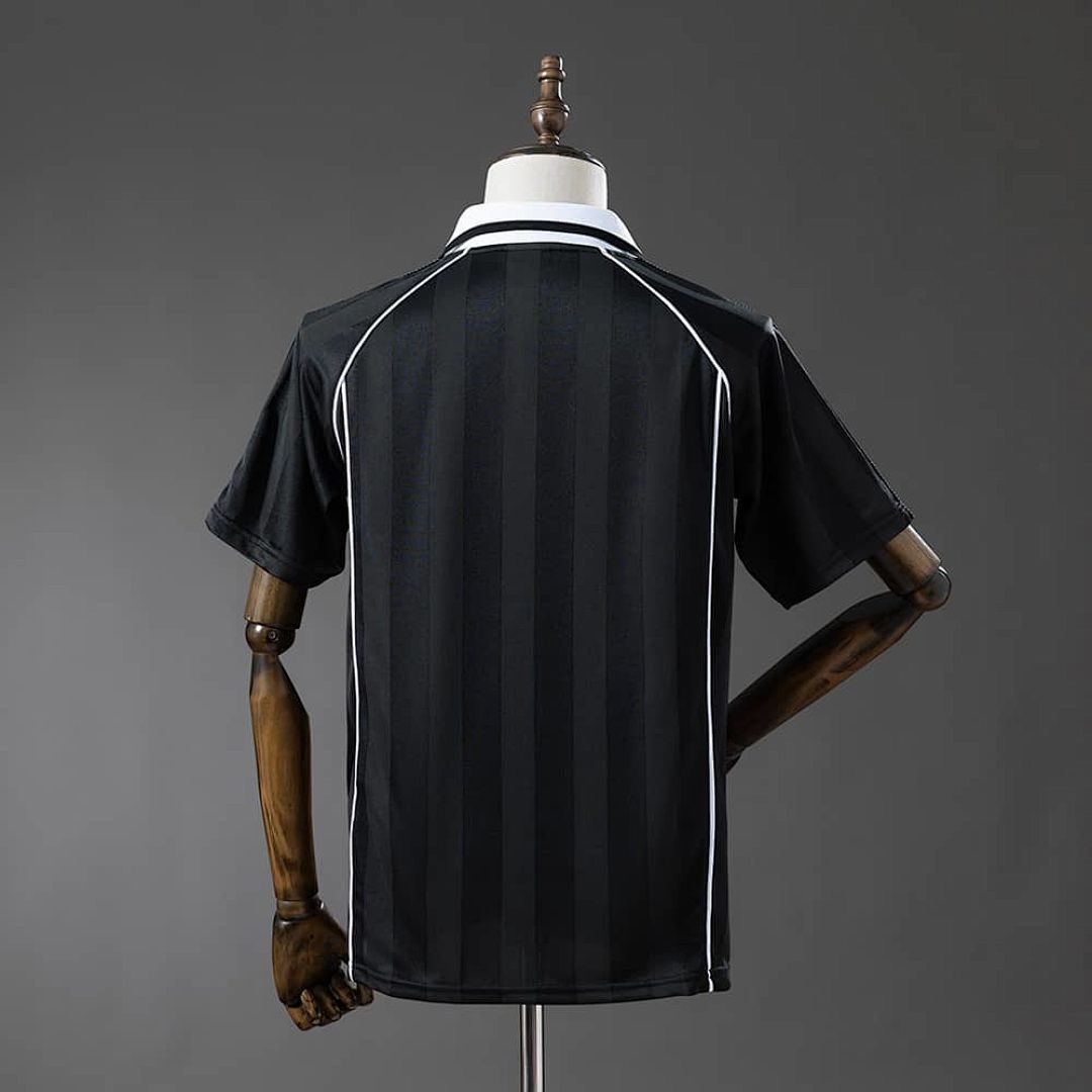 Originals Classic Three Stripes - Black Jersey S-XXL 2