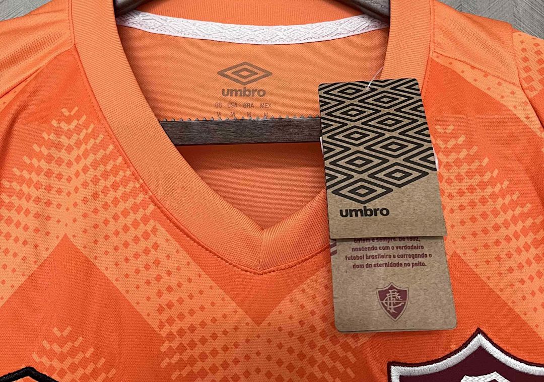 24-25 Fluminense Goalkeeper Orange Kit Football Replicas Yupoo 3
