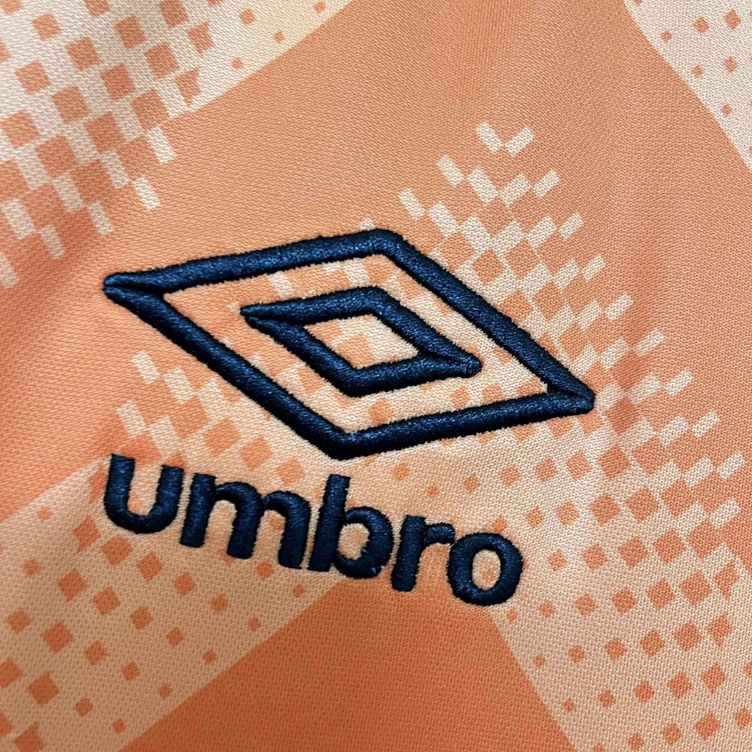 24-25 Fluminense Goalkeeper Orange Kit Football Replicas Yupoo 5