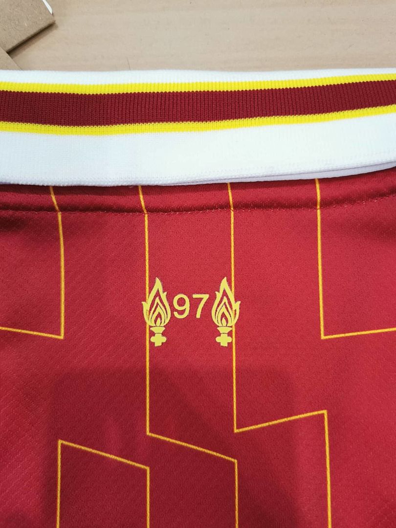 24-25 Liverpool home kit SizeS-XXL Jersey Yupoo 8