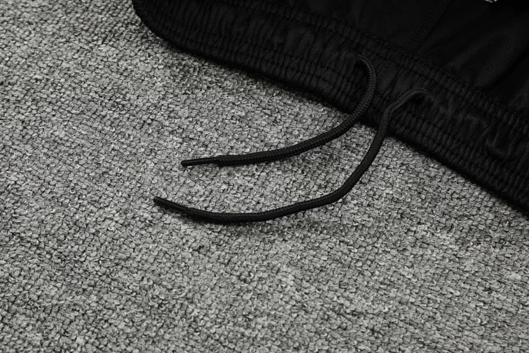 22-23 Liverpool First Track Jacket 7