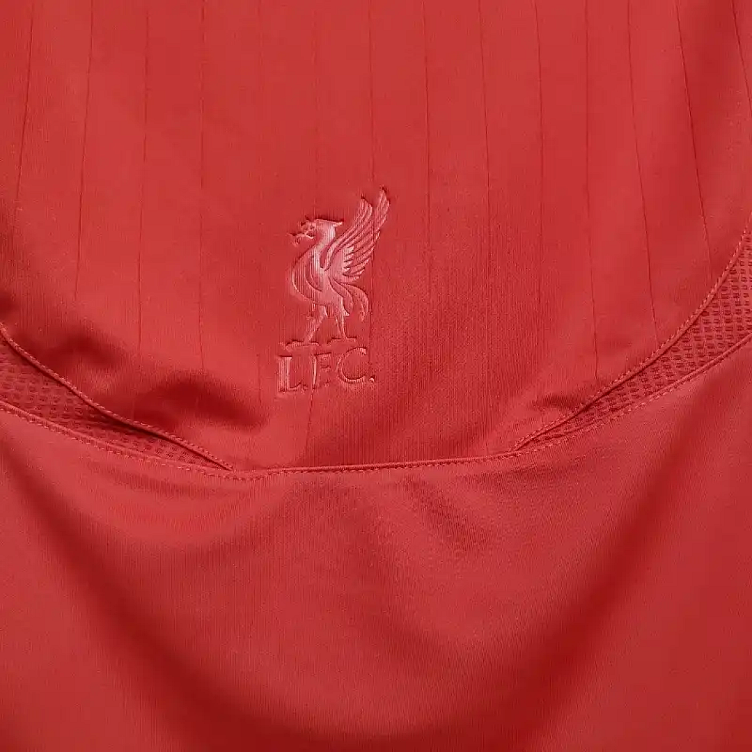 06-07 Retro Liverpool Soccer Jersey Home 8