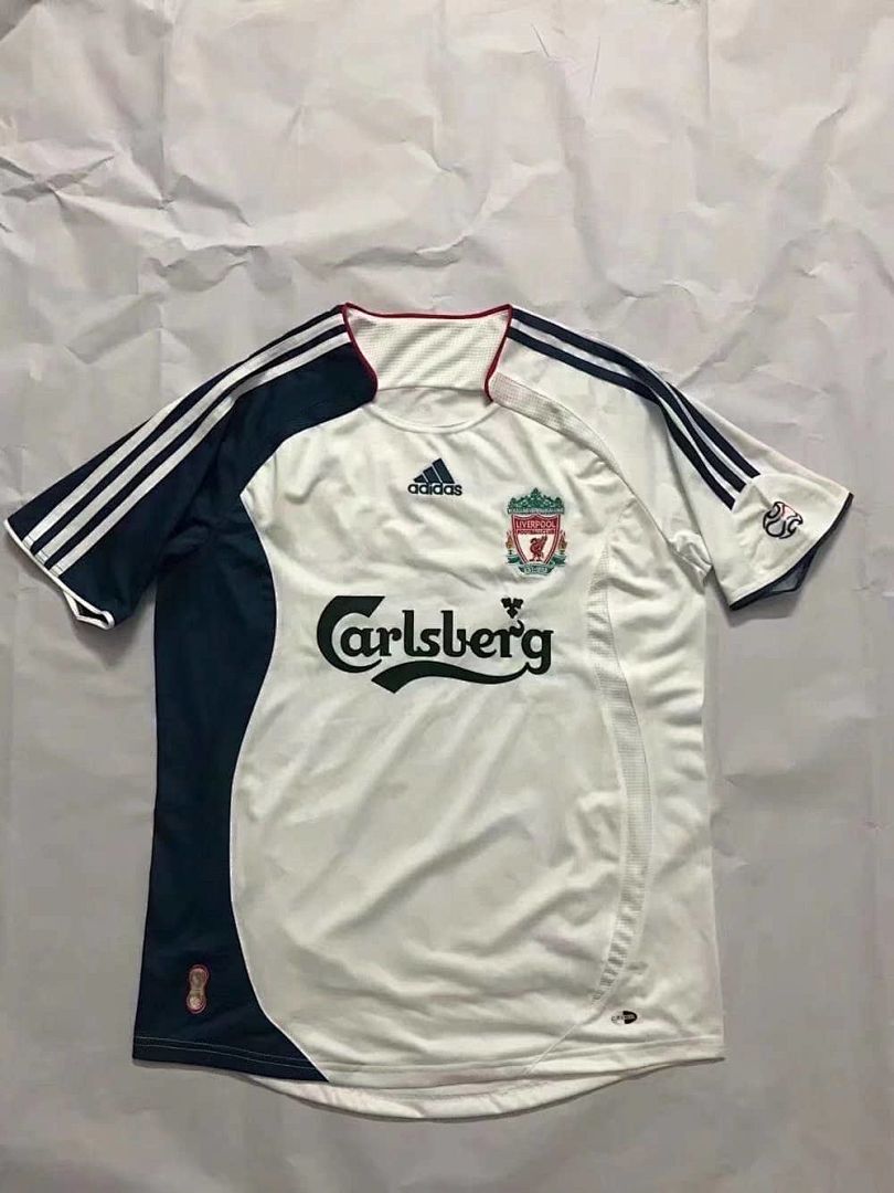 Retro &amp; Vintage 24
