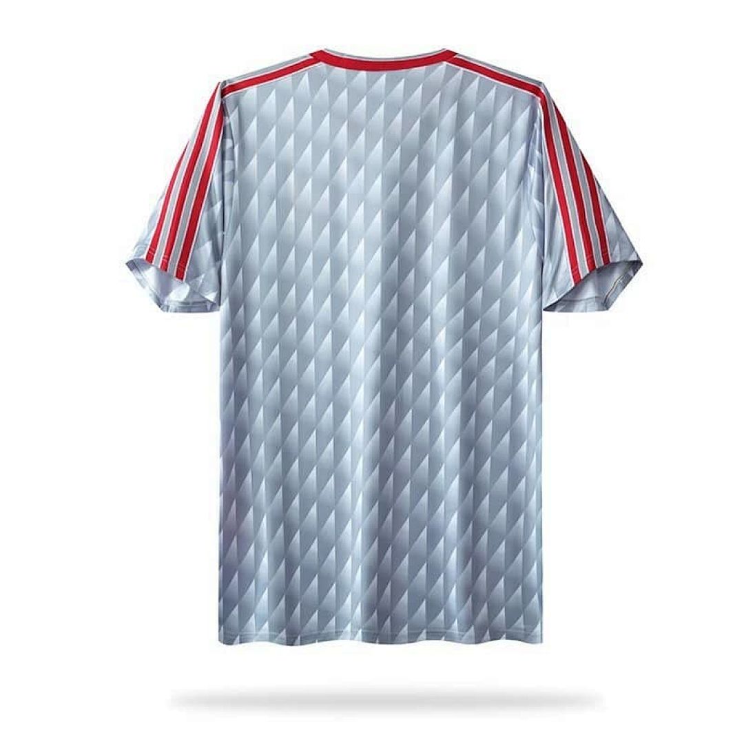 Retro &amp; Vintage 48