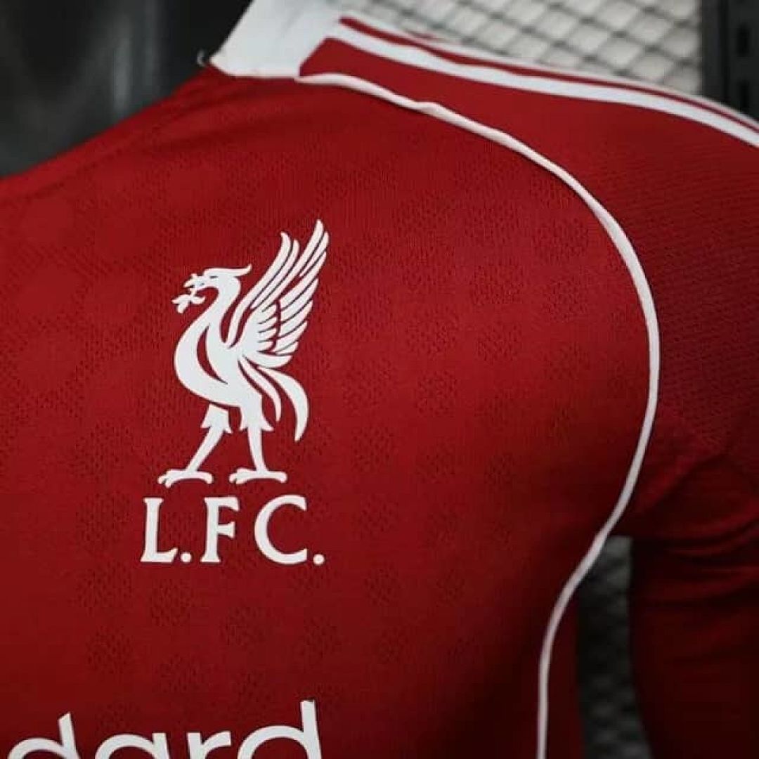 25-26 Player Liverpool Home Long Sleeve Kit S-2XL Cheap Football Jersey Wholesale Yupoo 8
