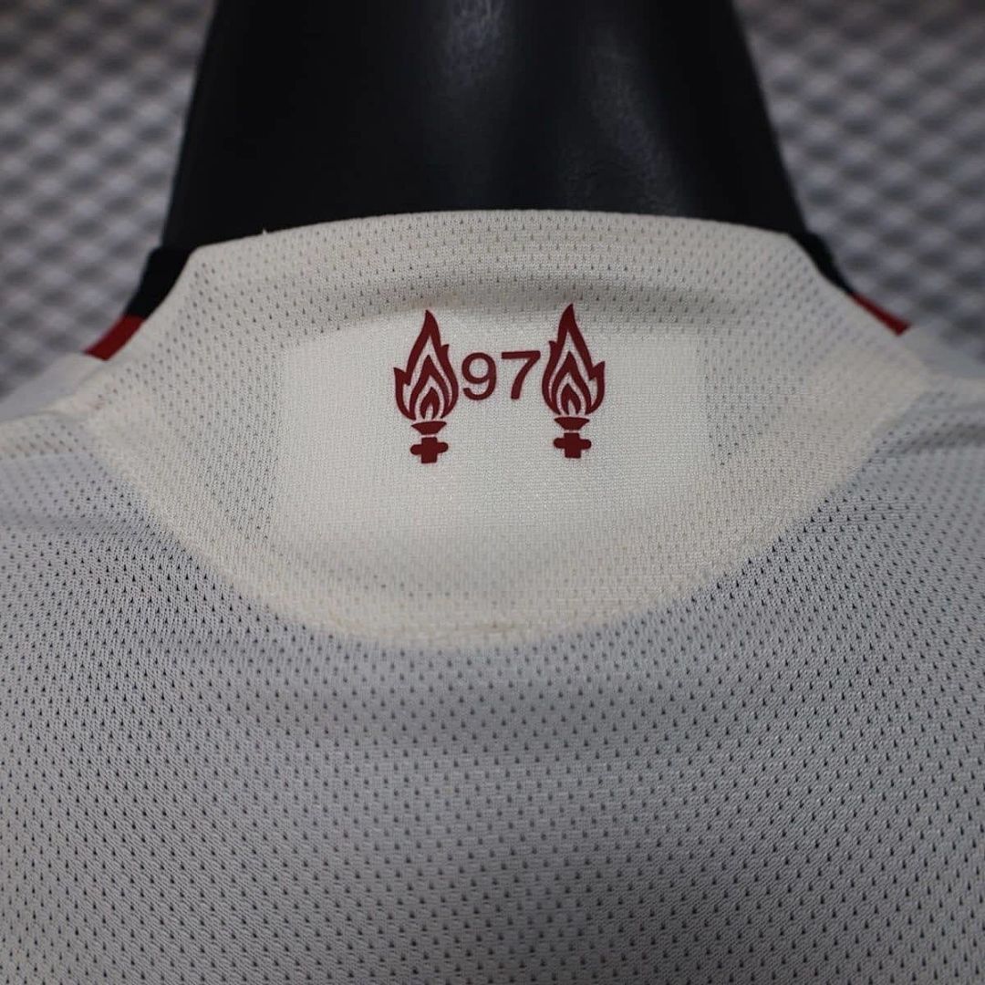 25-26 Player Liverpool Away Kit S-4XL Cheap Football Jersey Wholesale Yupoo 2