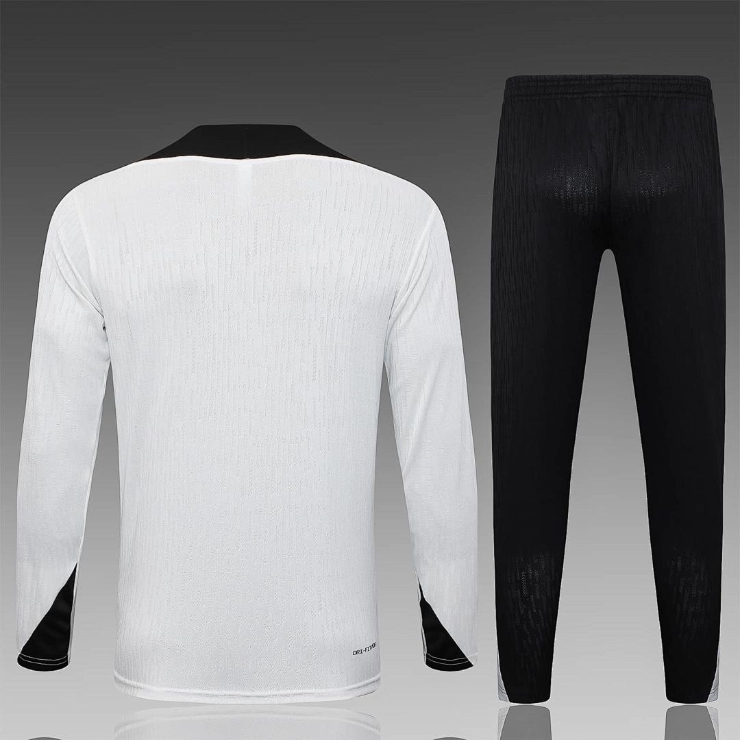 24-25 Liverpool Training Kits Tracksuits Sweatshirt Cheap Football Jersey Wholesale Yupoo 7
