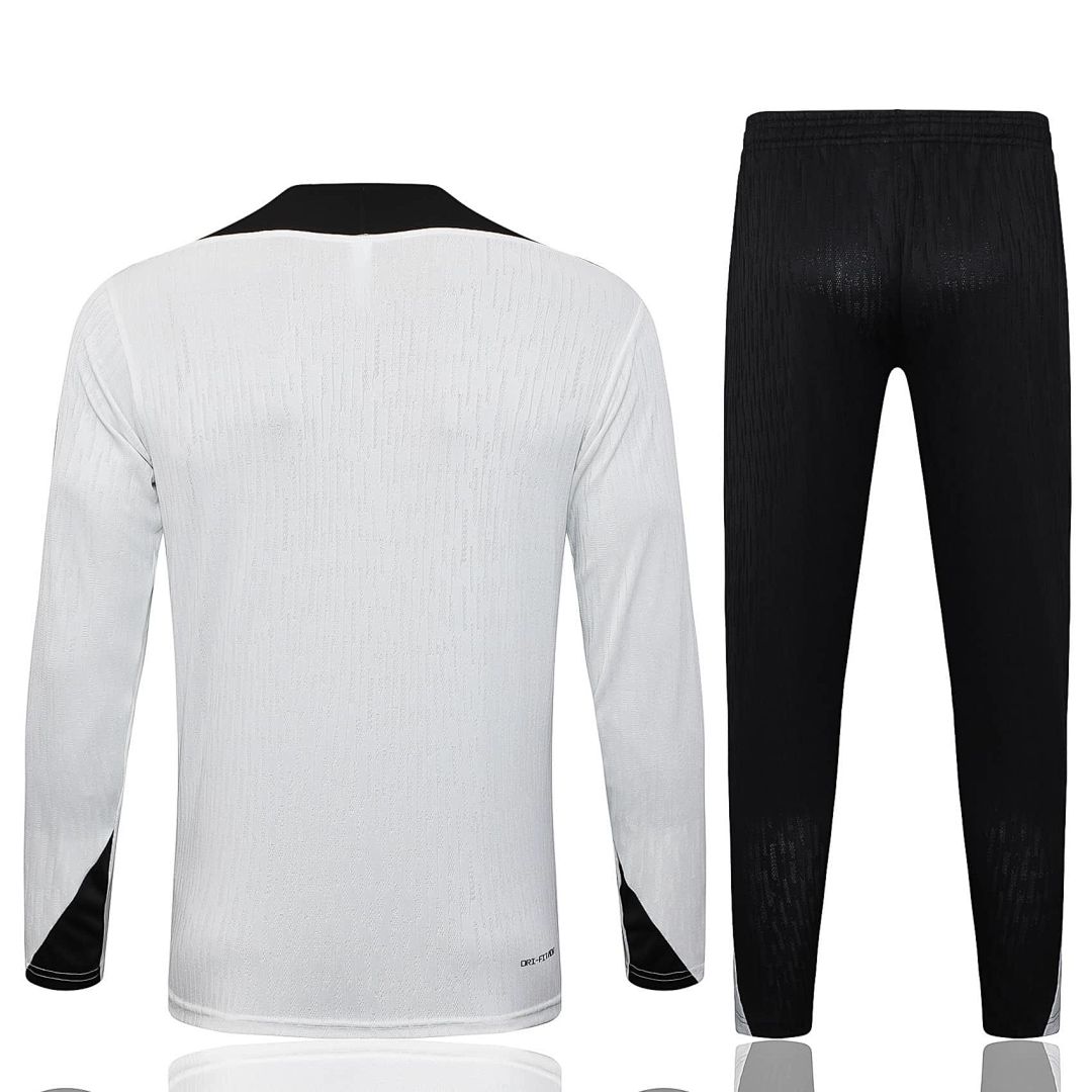 24-25 Liverpool Training Kits Tracksuits Sweatshirt Cheap Football Jersey Wholesale Yupoo 8