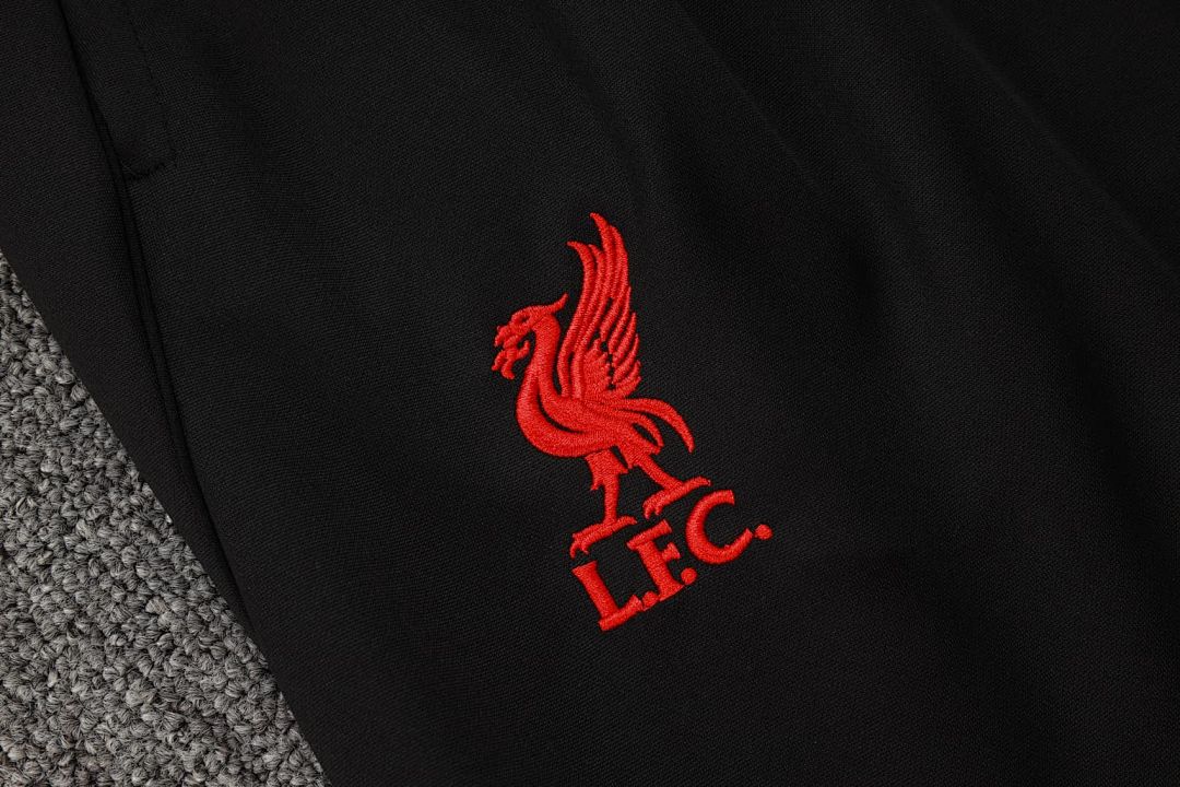 25-26 Liverpool Training Kits Tracksuits Sweatshirt Cheap Jersey Wholesale Yupoo 21