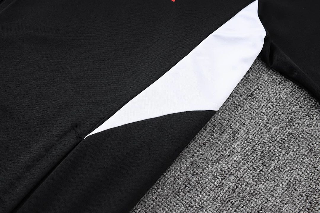25-26 Liverpool Training Kits Jacket Tracksuits Cheap Jersey Wholesale Yupoo 10