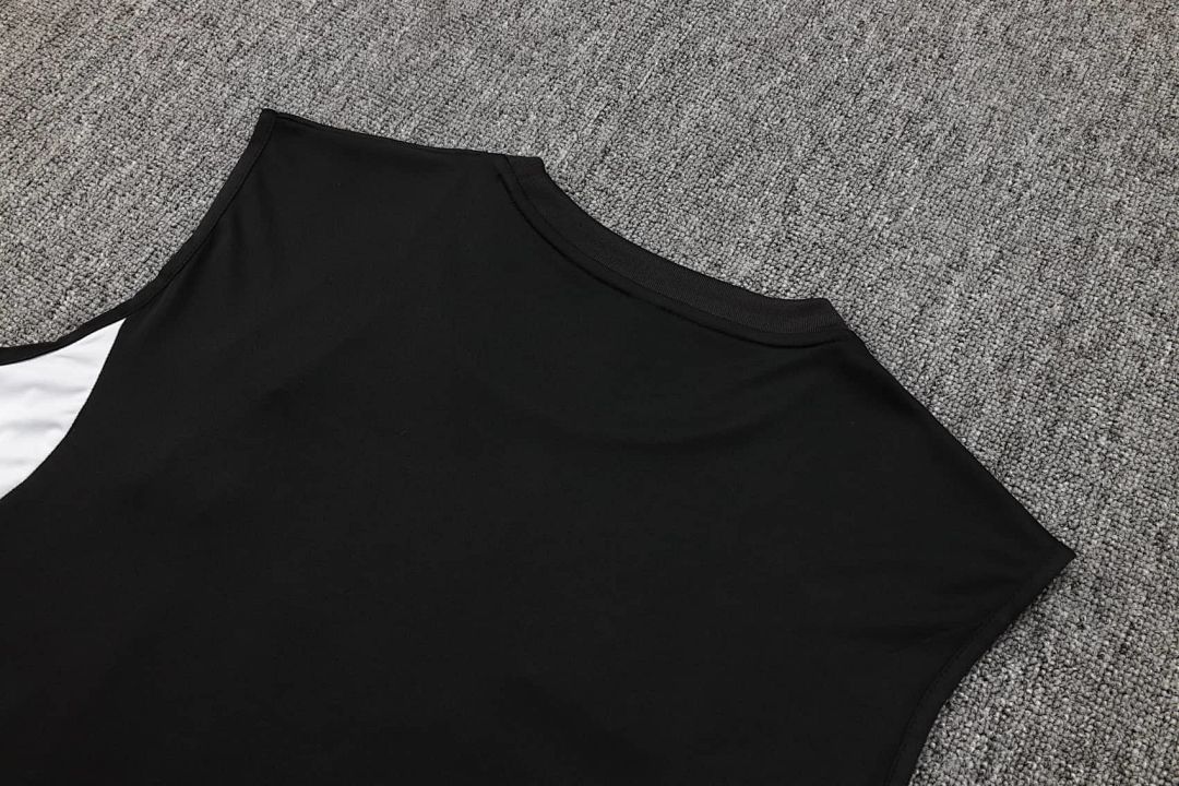 25-26 Liverpool Sleeveless Training Kits Tracksuits Cheap Jersey Wholesale Yupoo 18