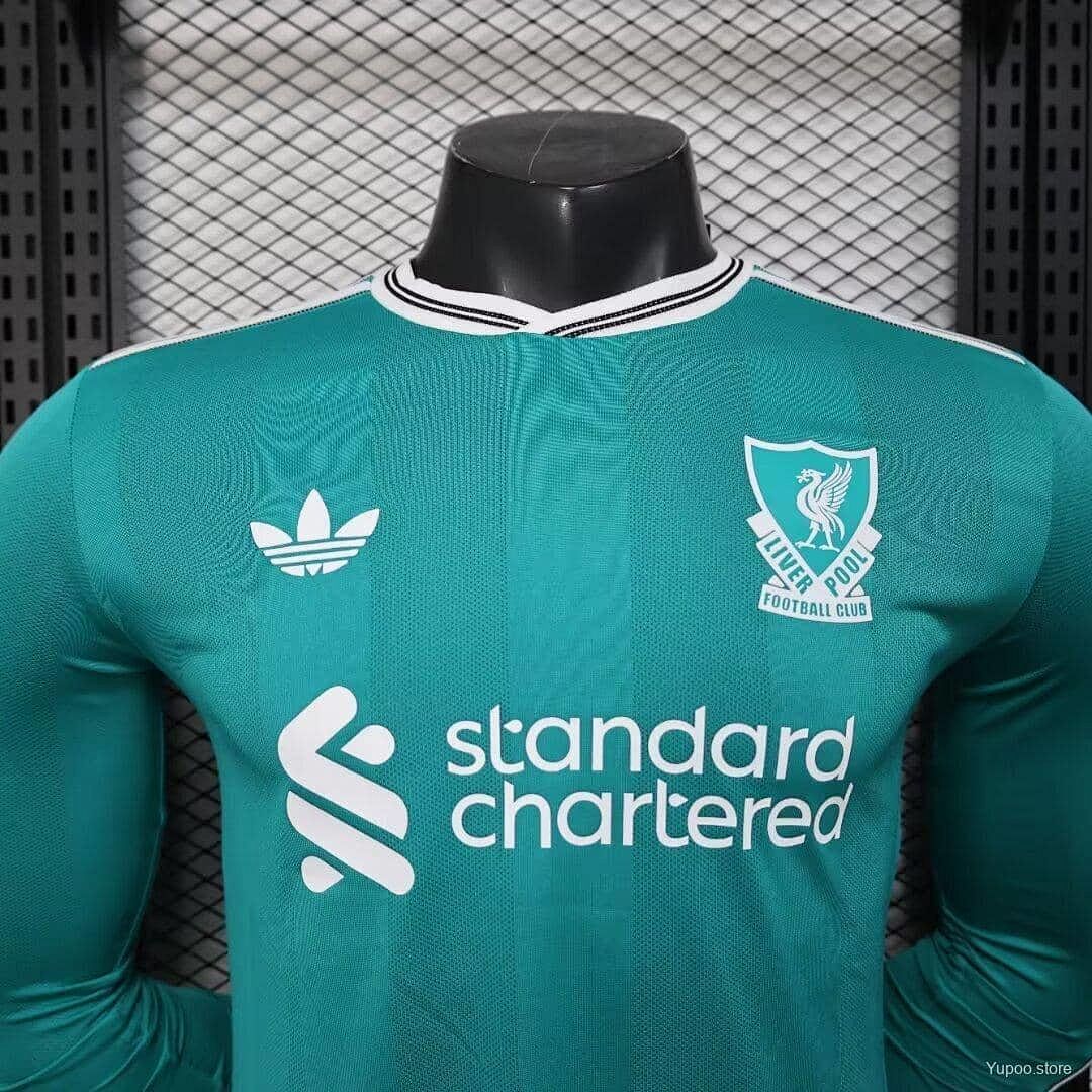 25-26 Player Liverpool Third Away Long Sleeve Kit Cheap Football Jersey Wholesale Yupoo 7