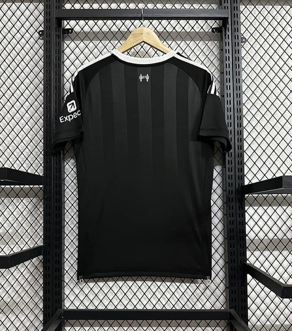 25-26 Liverpool Goalkeeper Kit S-2XL Cheap Football Jersey Wholesale Yupoo 2