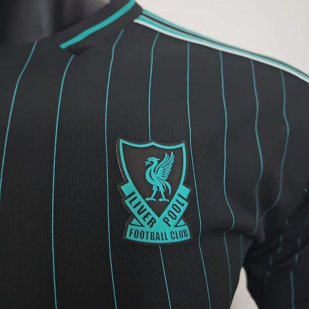 25-26 Player Liverpool Terrace Icons Special Edition Kit Cheap Football Jersey Wholesale Yupoo 4