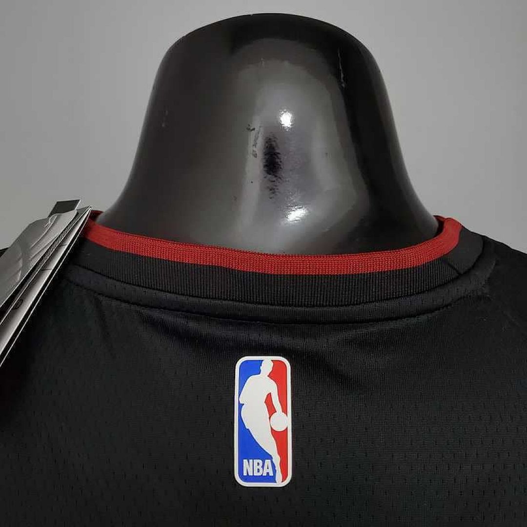 Miami Heat WADE#3 Black 8