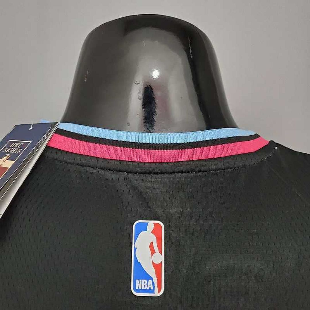 OLADIPO#4 Miami Heat V-neck black 2