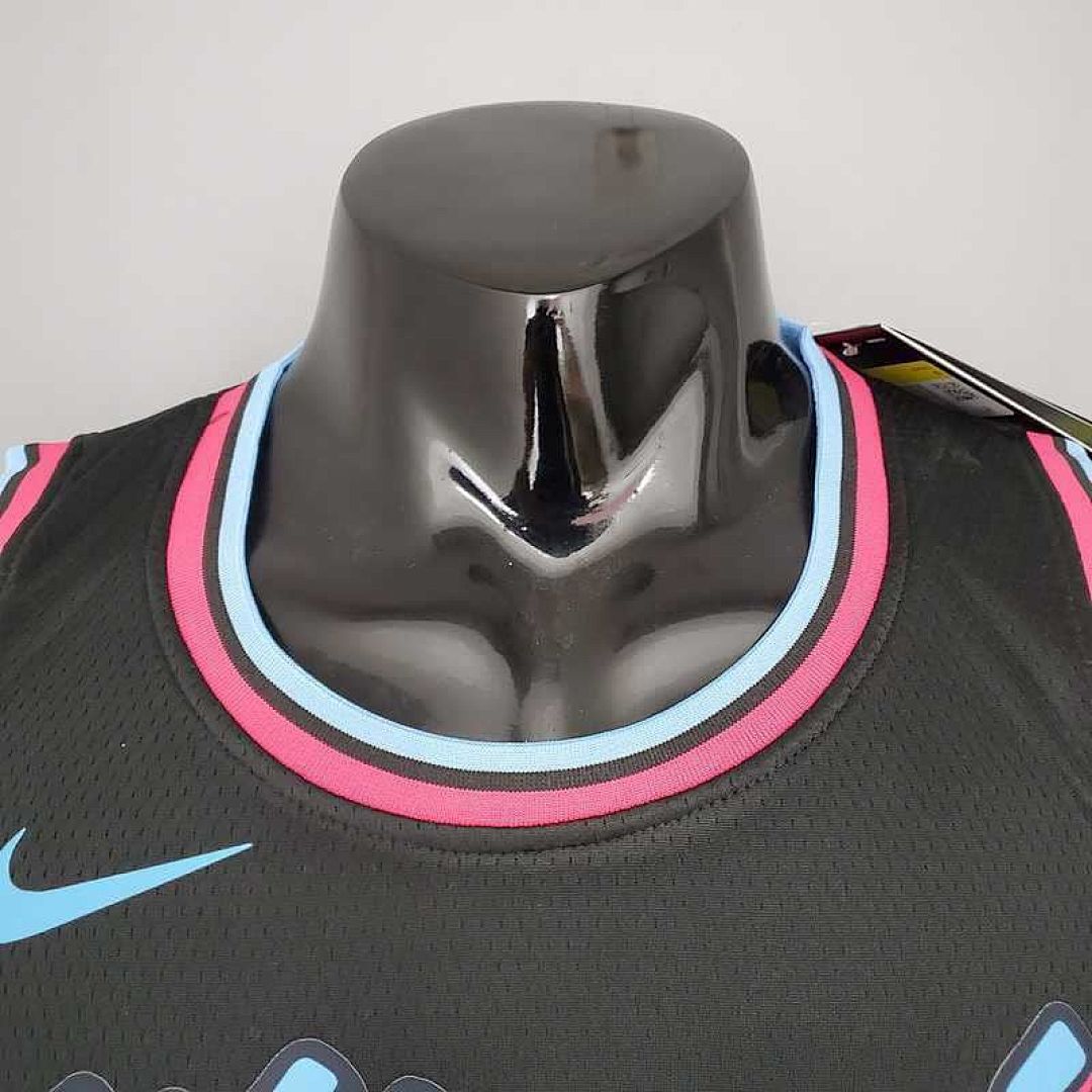 OLADIPO#4 Miami Heat V-neck black 5