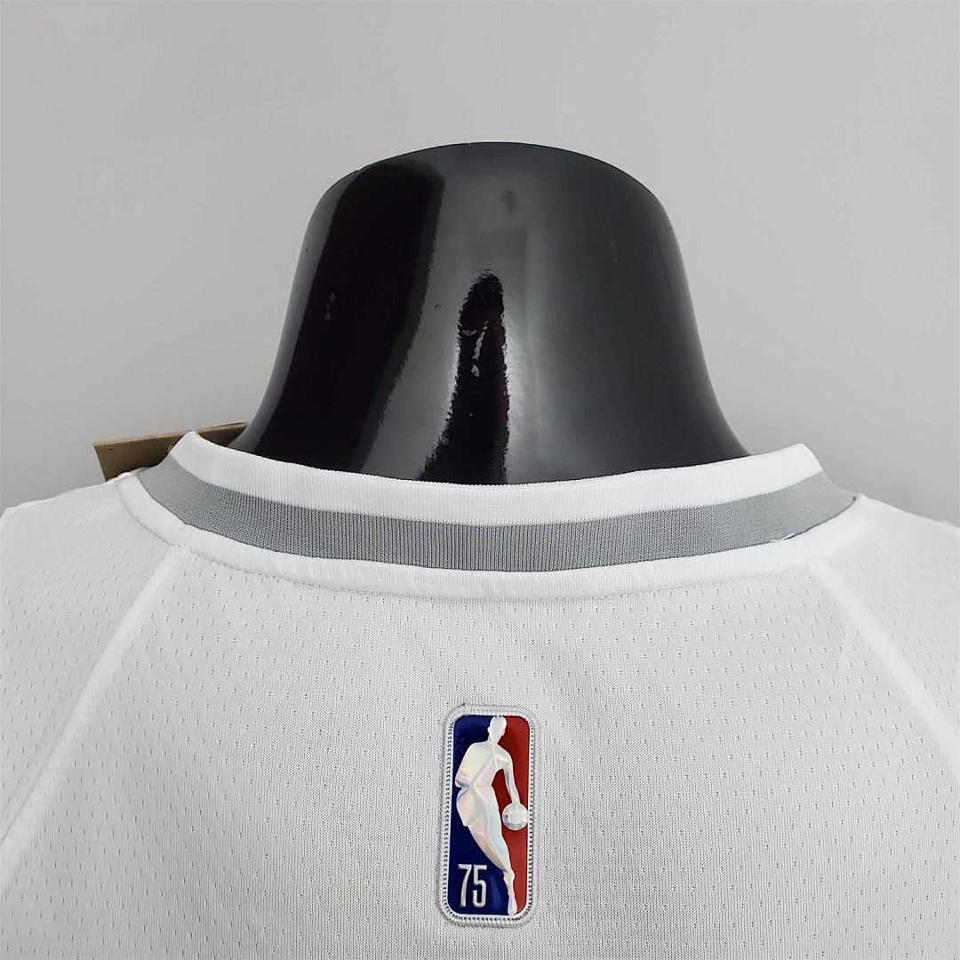75th Anniversary 2202 Season Oklahoma City Thunder WESTBROOK#0 City Edition White NBA Jersey 2