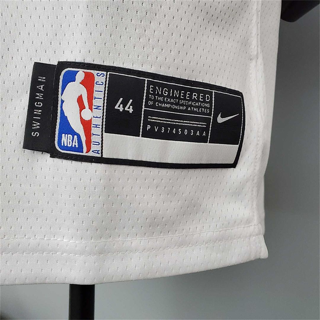 Cavaliers Rose #1 White 6