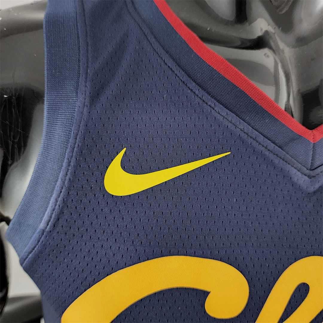 Cleveland Cavaliers JAMES #23 Striped NBA Jersey 5