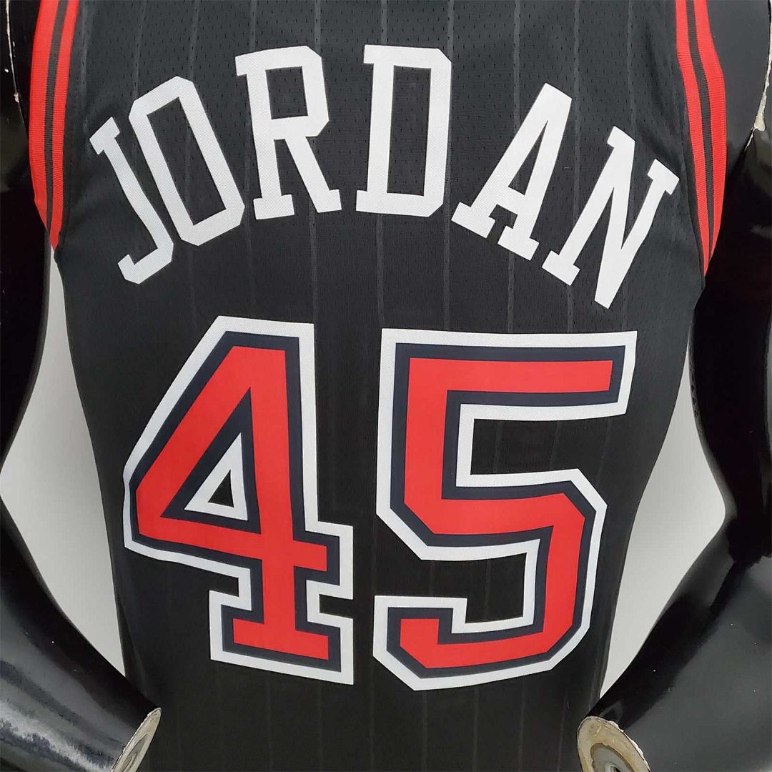 75th anniversaire Jordan #45 Bulls Flyers noir NBA maillot 3