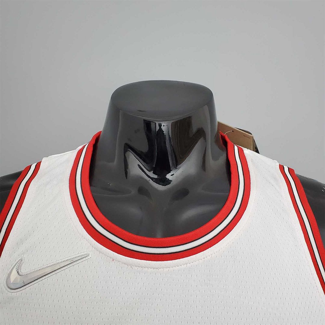 75th anniversaire Jordan #45 Bulls blanc 7