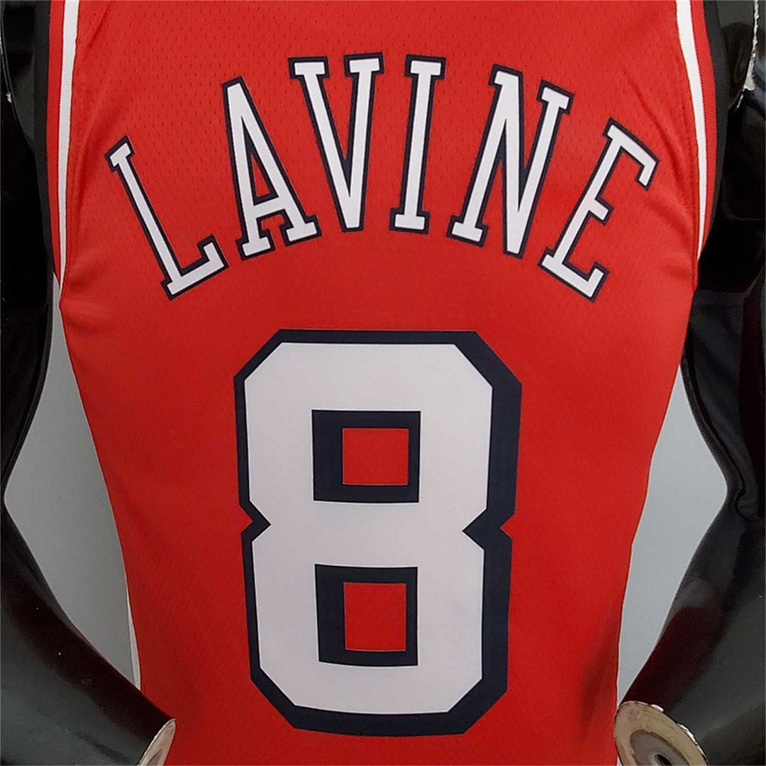 2022 Bulls LaVine #8 City Edition Red 8