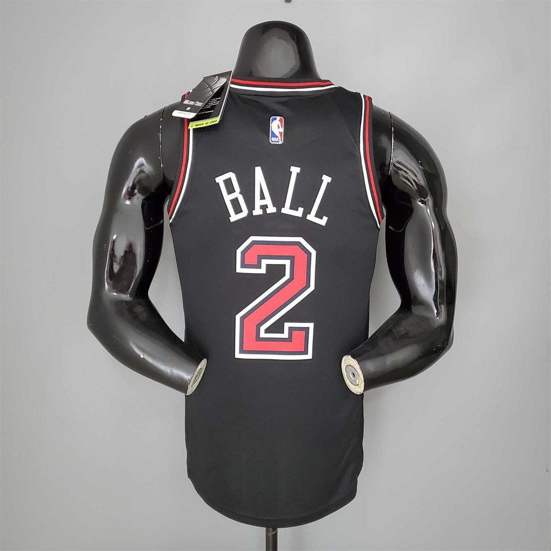 BALL#2 Chicago Bulls black 4