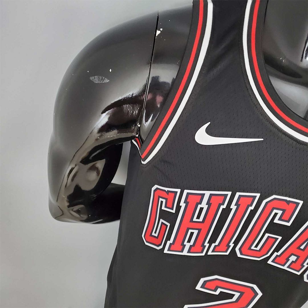 BALL#2 Chicago Bulls black 7