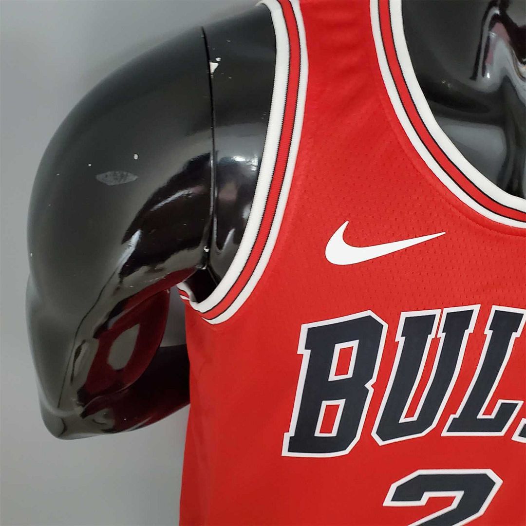 BALL#2 Chicago Bulls Red 4