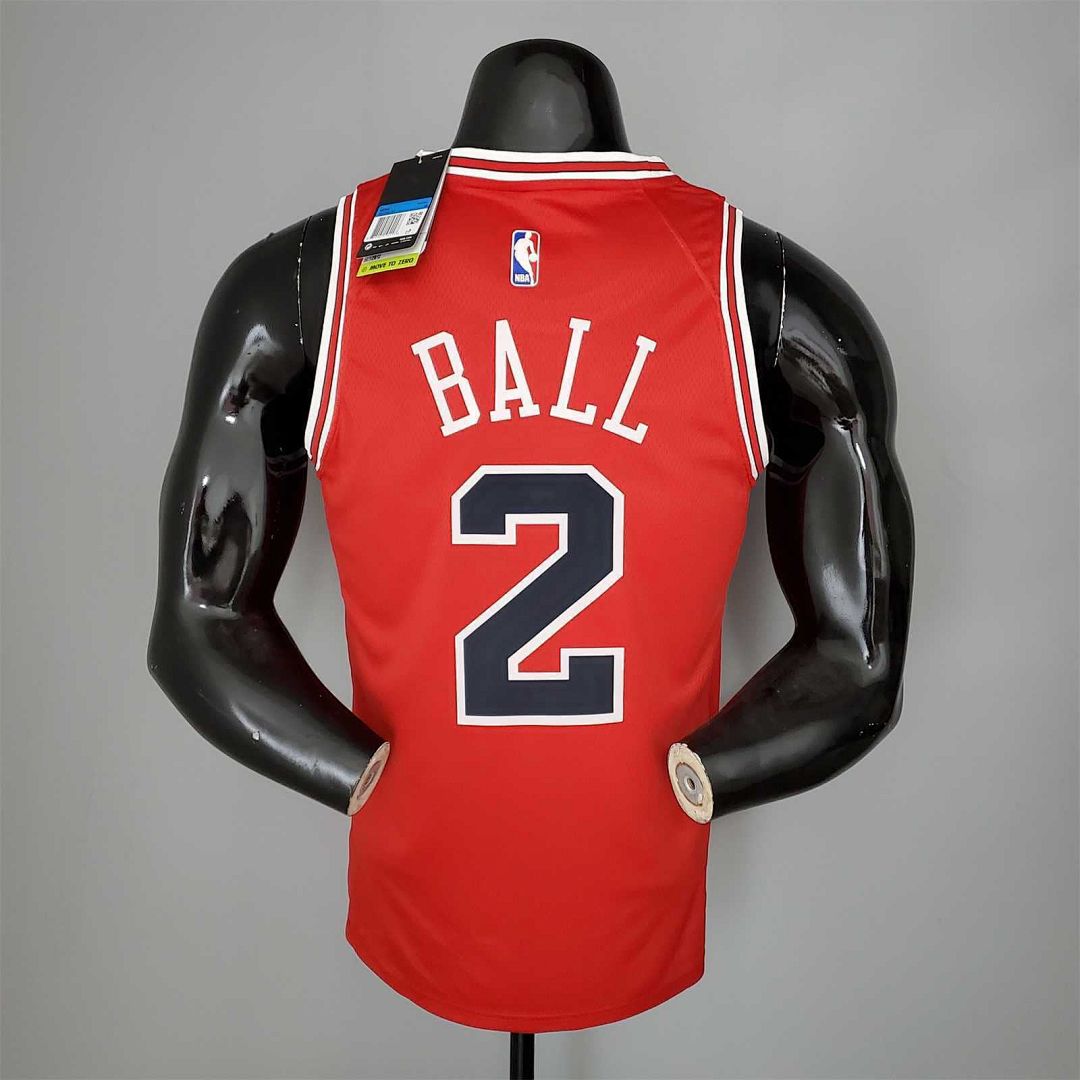BALL#2 Chicago Bulls Red 8