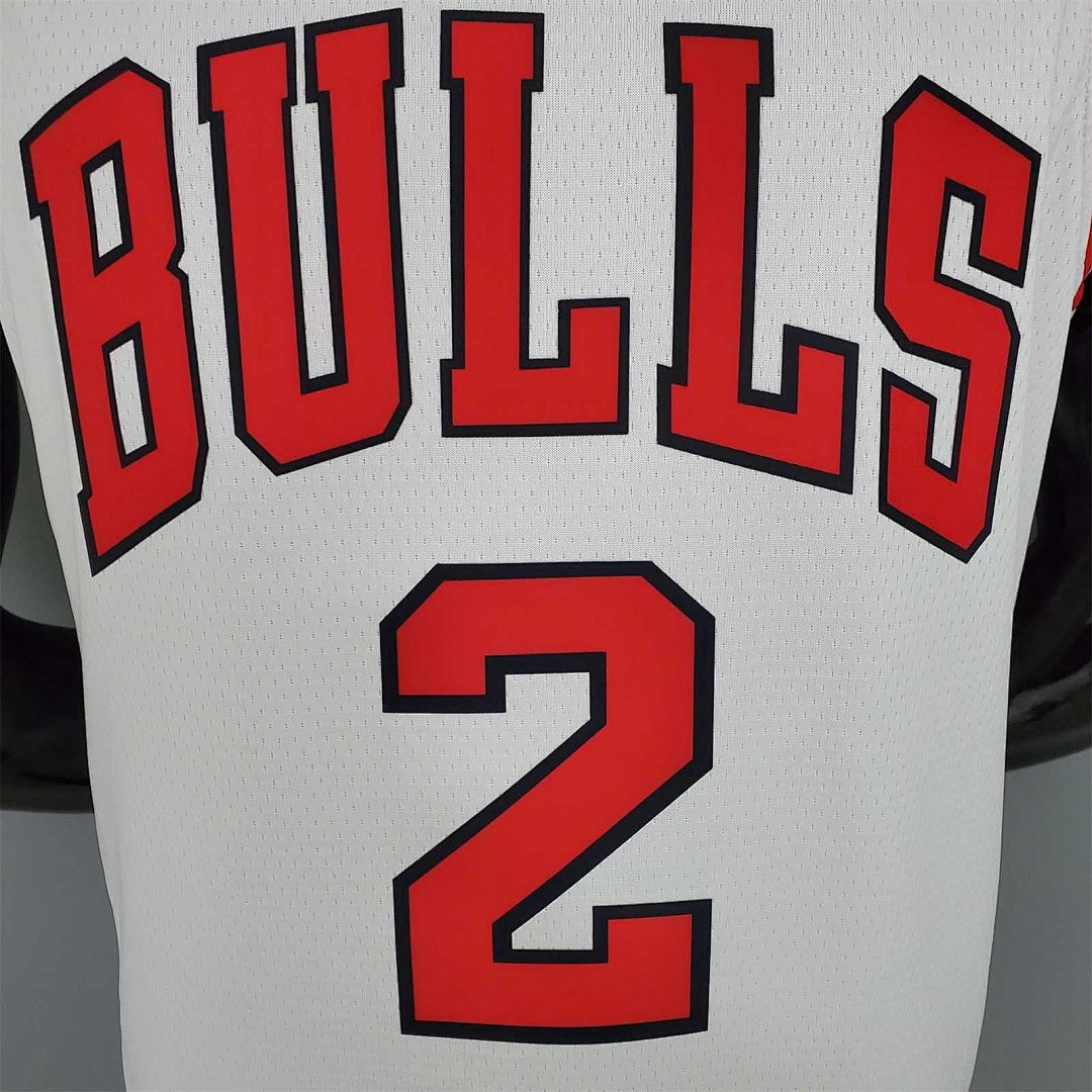 BALL#2 Chicago Bulls white 4