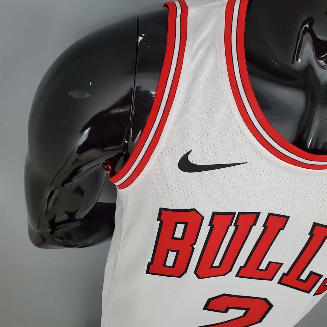 BALL#2 Chicago Bulls white 5