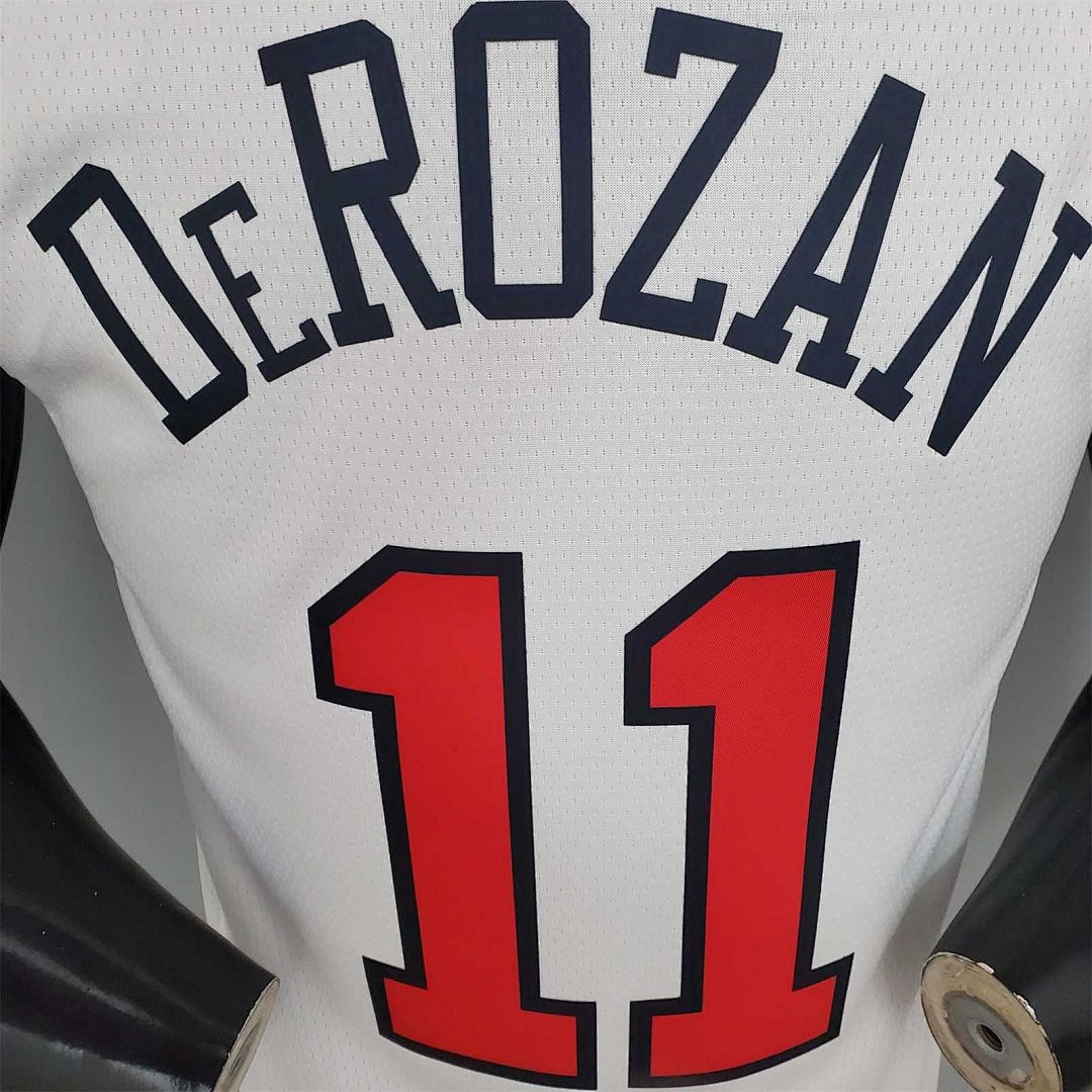 DeROZAN#11 Chicago Bulls white 3