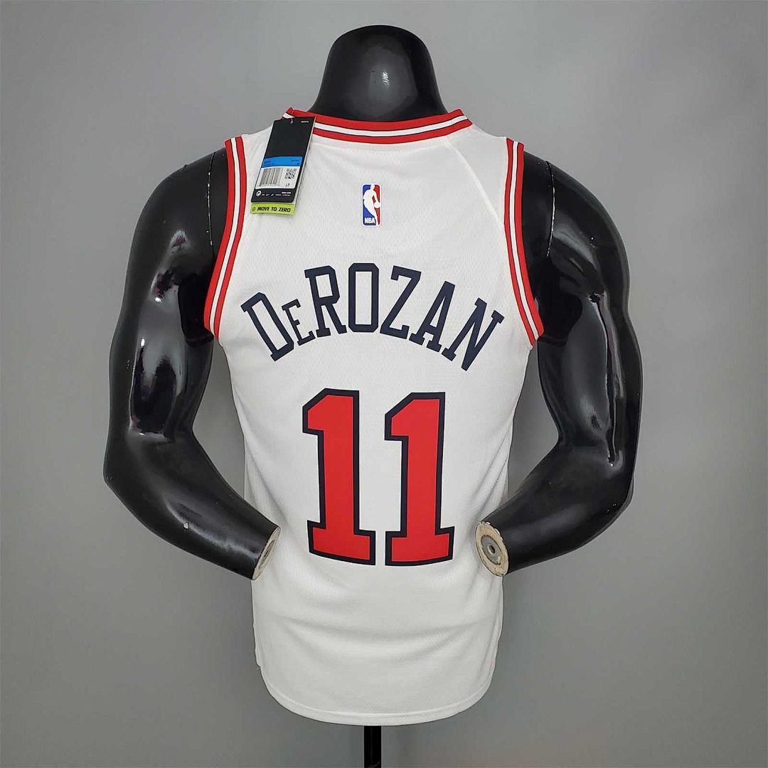 DeROZAN#11 Chicago Bulls white 4
