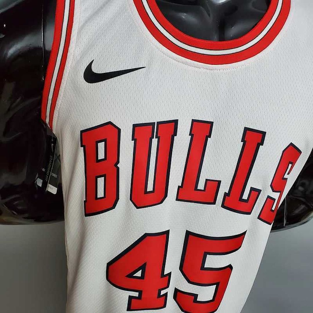 JDRDAN#45 Chicago Bulls white 8