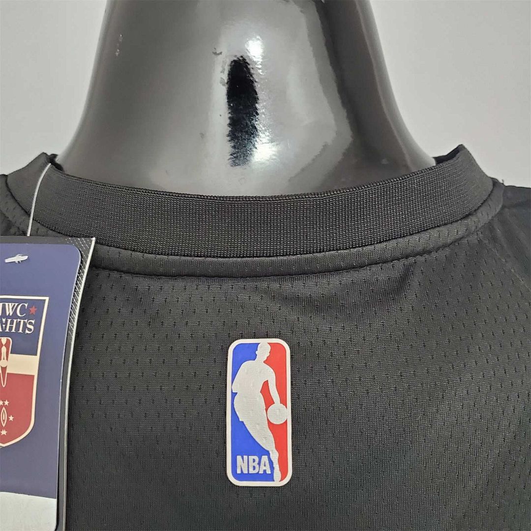 LOWRY#7 2021 Raptors Bonus Edition Purple and Black 2