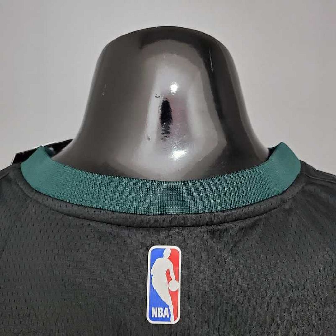 MIDDLETON#22 Bucks Black 2